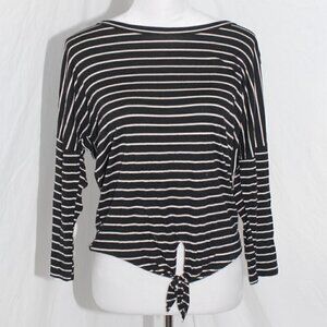 Country Club Attire Preppy acemi Womens Medium Shirt Tie Front Half Sleeve EUC